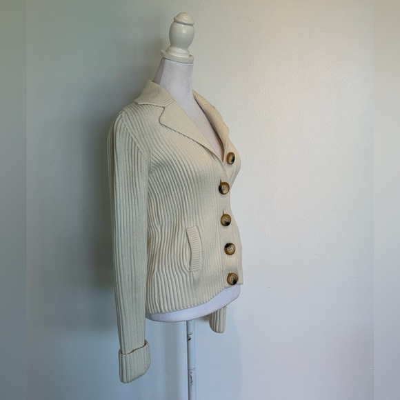 HR White Button Up Cardigan - Size Small - Picture 6 of 8